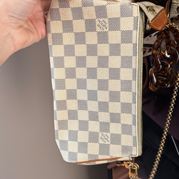 Louis Vuitton Damier Azur Eva Clutch Bag - Picture 10 of 10